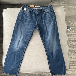 Silver Jeans Men's Classic Blue Straight Jeans
